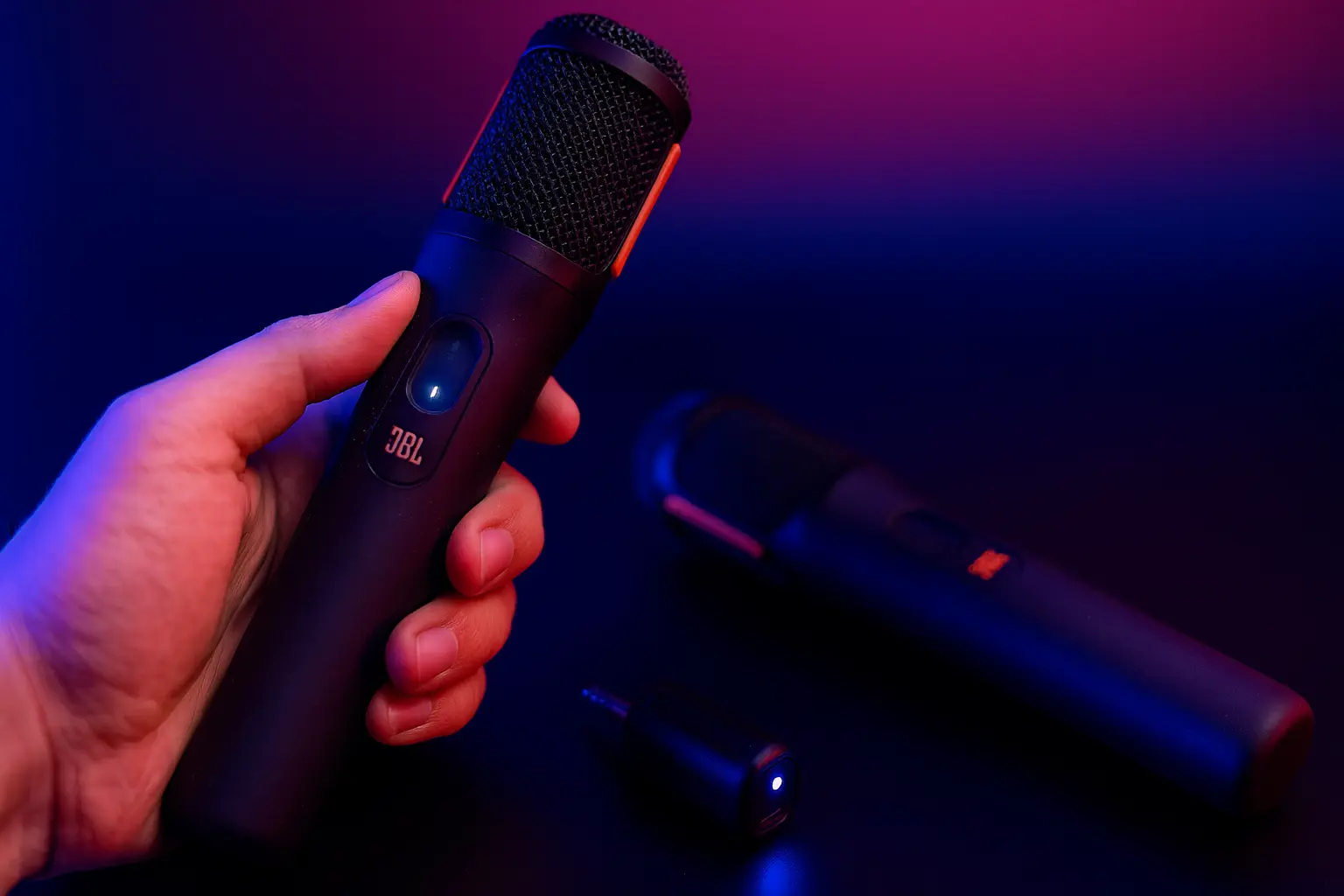Som de festa: 3 JBL PartyBox microfone para cantar sem limites