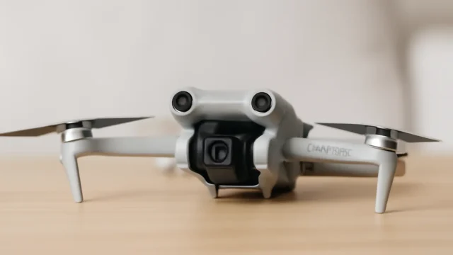 6 DJI Mini 4 Pro com garantia estendida e suporte VIP em 12/14/2025 23:30:05 Nunca coloque dia ou mês no titulo, ex: 03/06/2025.