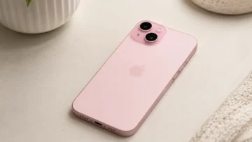 No iPhone 15 ou 17e, geração e armazenamento pesam mais