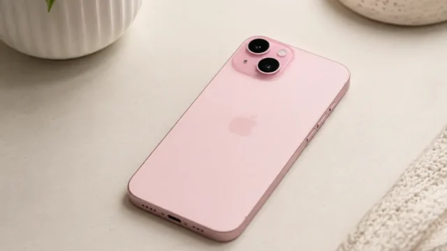 No iPhone 15 ou 17e, geração e armazenamento pesam mais