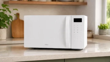 No Philco 20L, a escolha está entre receitas automáticas e Menu FIT