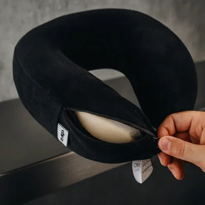 Melhores travesseiros de pescoço para viagem: 3 opções que valem o descanso