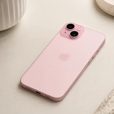 No iPhone 15 ou 17e, geração e armazenamento pesam mais
